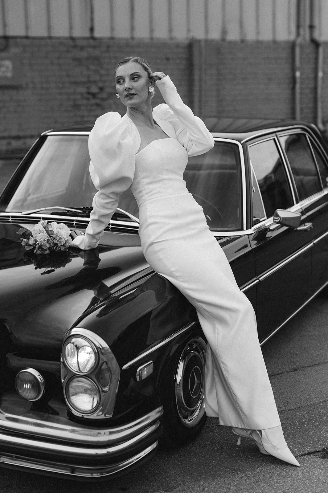 Navigating Your Industrial Elegance Wedding: Tips and Tricks