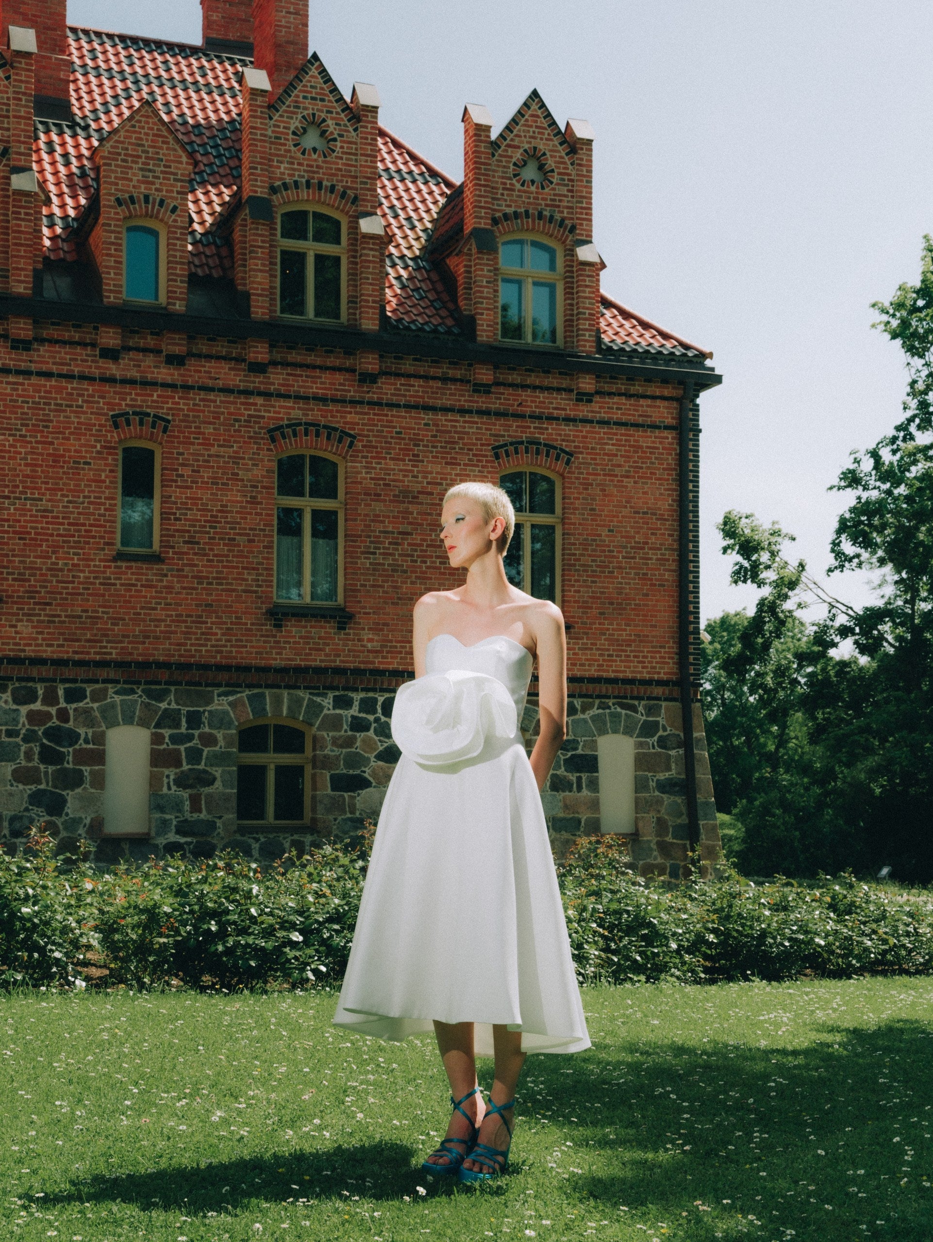 From Ceremony to Celebration: How to Rewear Your Bridal Dress with Style