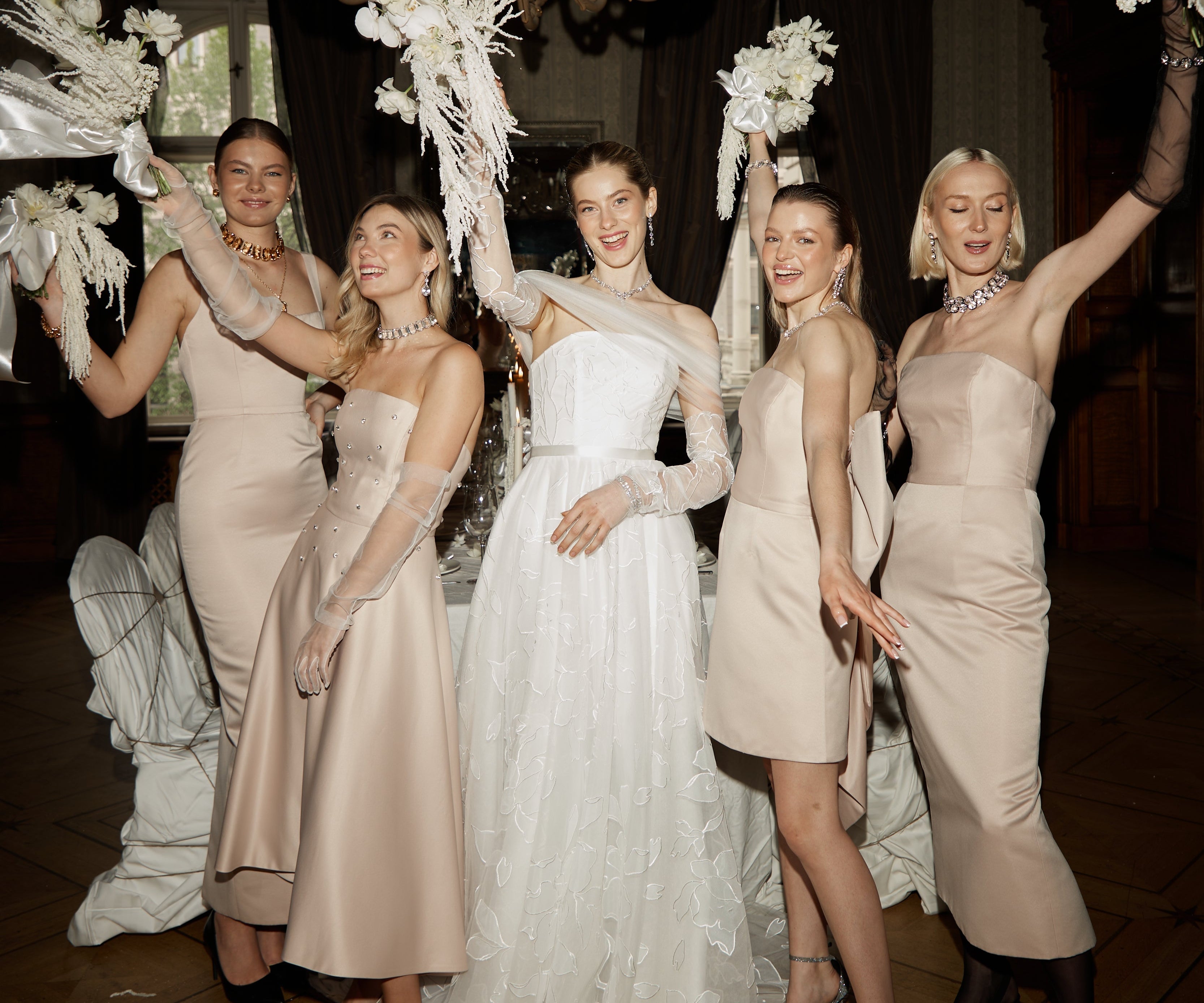 How to Choose Bridesmaid Dresses That Everyone Will Actually Love