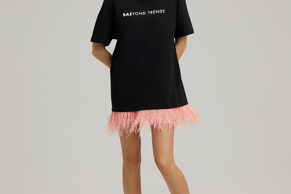 feather t shirt dress Feather T-Shirt Dress Small fits up to 5/6